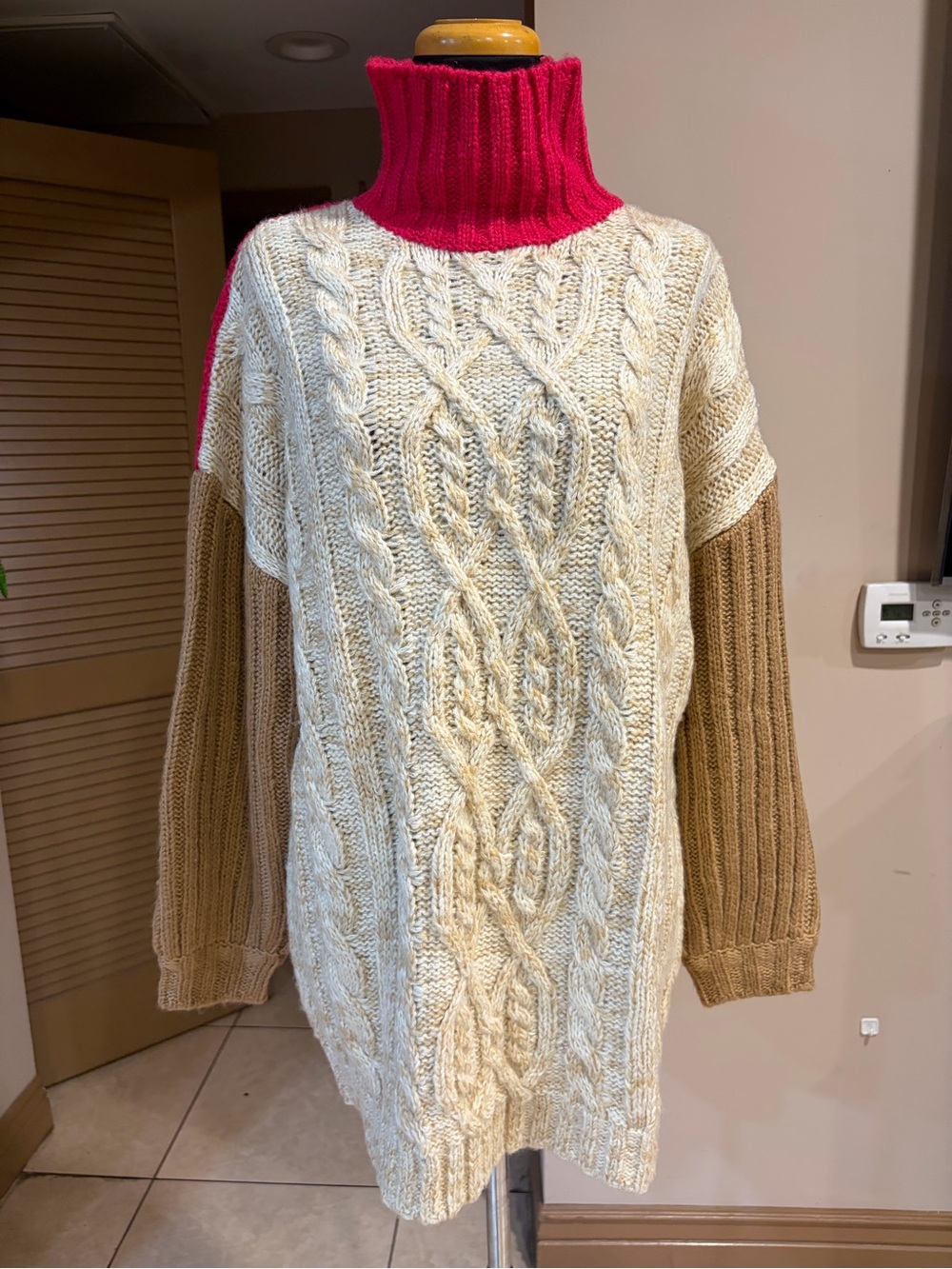 Moon River Colorblock Cable Turtleneck Sweater - Cream, Tan & Pink